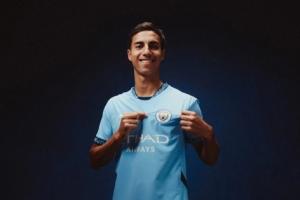 雷斯：从在游戏操控哈兰德、B席再到成为队友，这种感觉难以置信